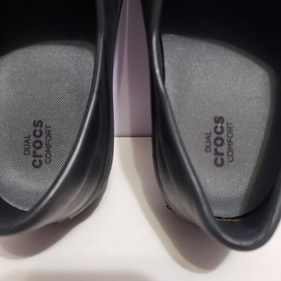 Crocs Black Slip On Comfort  Classic Women's Shoes Sz 8 - Picture 8 of 10